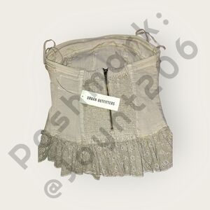 Kimchi Blue Dani Denim Tube TopUrban Outfitters Cream Ruffled Top